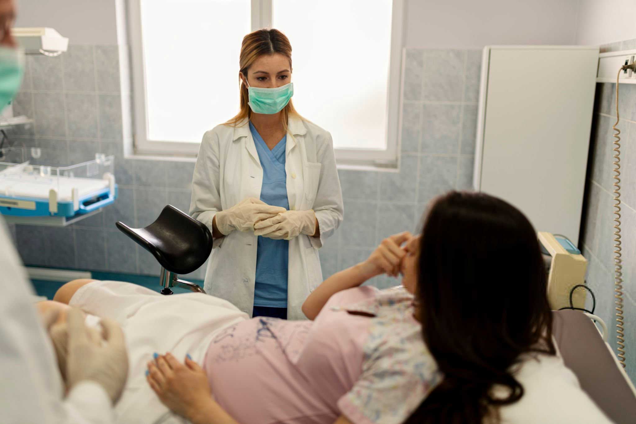 Matrona Obstetricia Centro de Especialidades Médicas Cumbres del Santuario